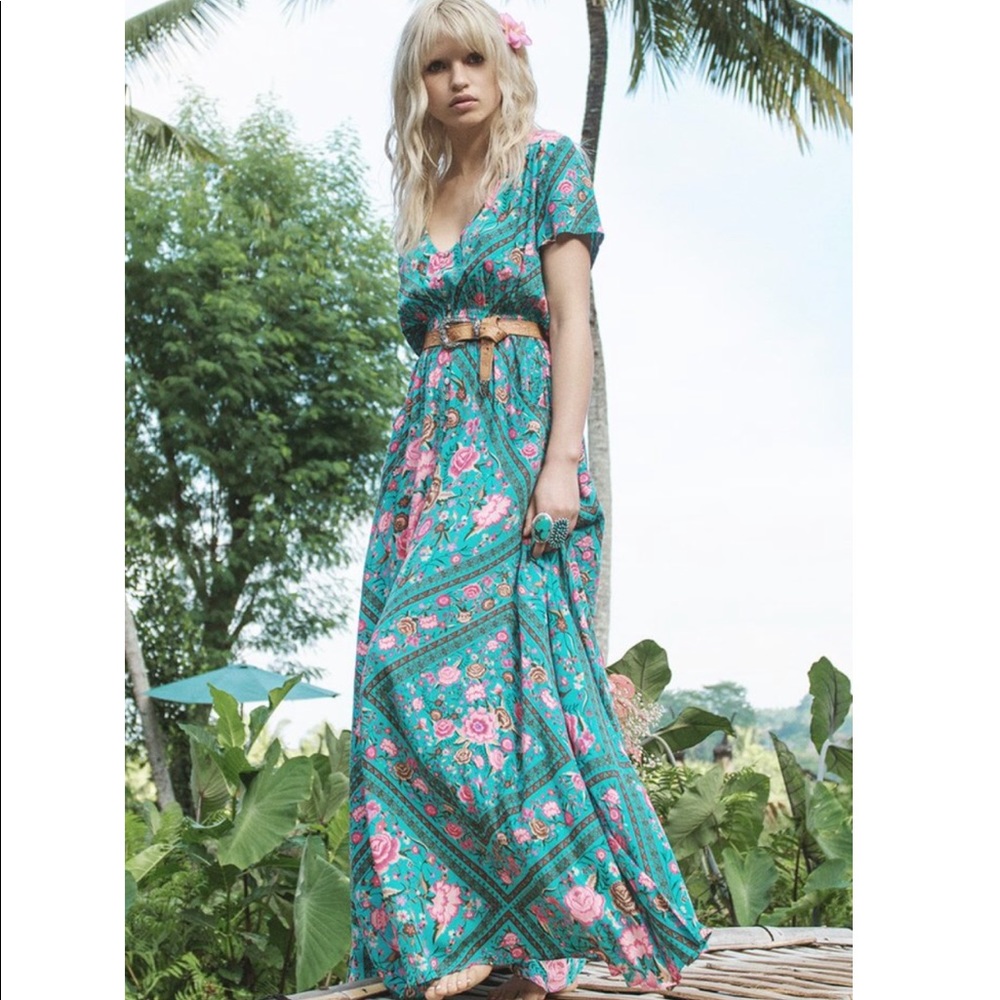 ♥️SOLD♥️Spell & the Gypsy Babushka gown